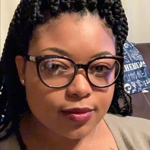 Meet your Posher, Raven